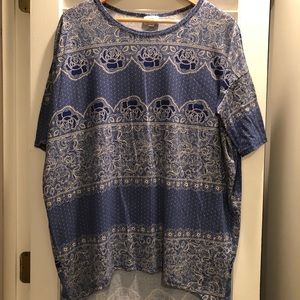 LulaRoe Irma Top - XS